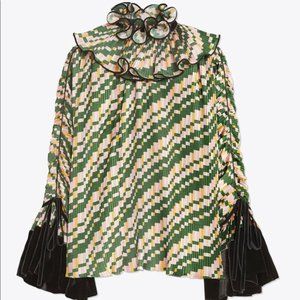 Tory Burch NWT Mesa Geo Pleated Ruffle Blouse Size 10 Retail $498-- Runs Large